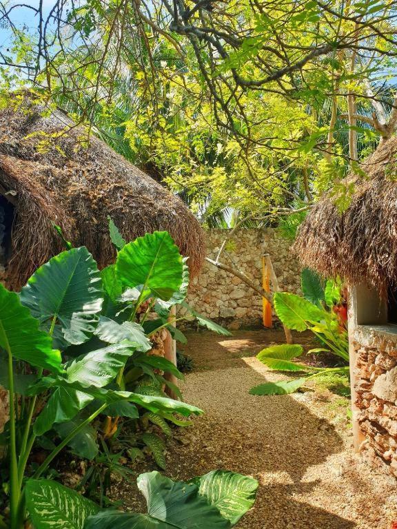 Aldea Che-Eek , Con Acceso A Un Club De Playa Privado Hotell Bacalar Eksteriør bilde